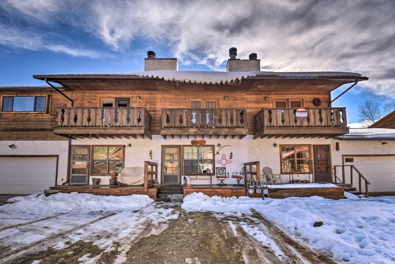 Downtown Red River Retreat With Mtn Views And Yard Eksteriør billede