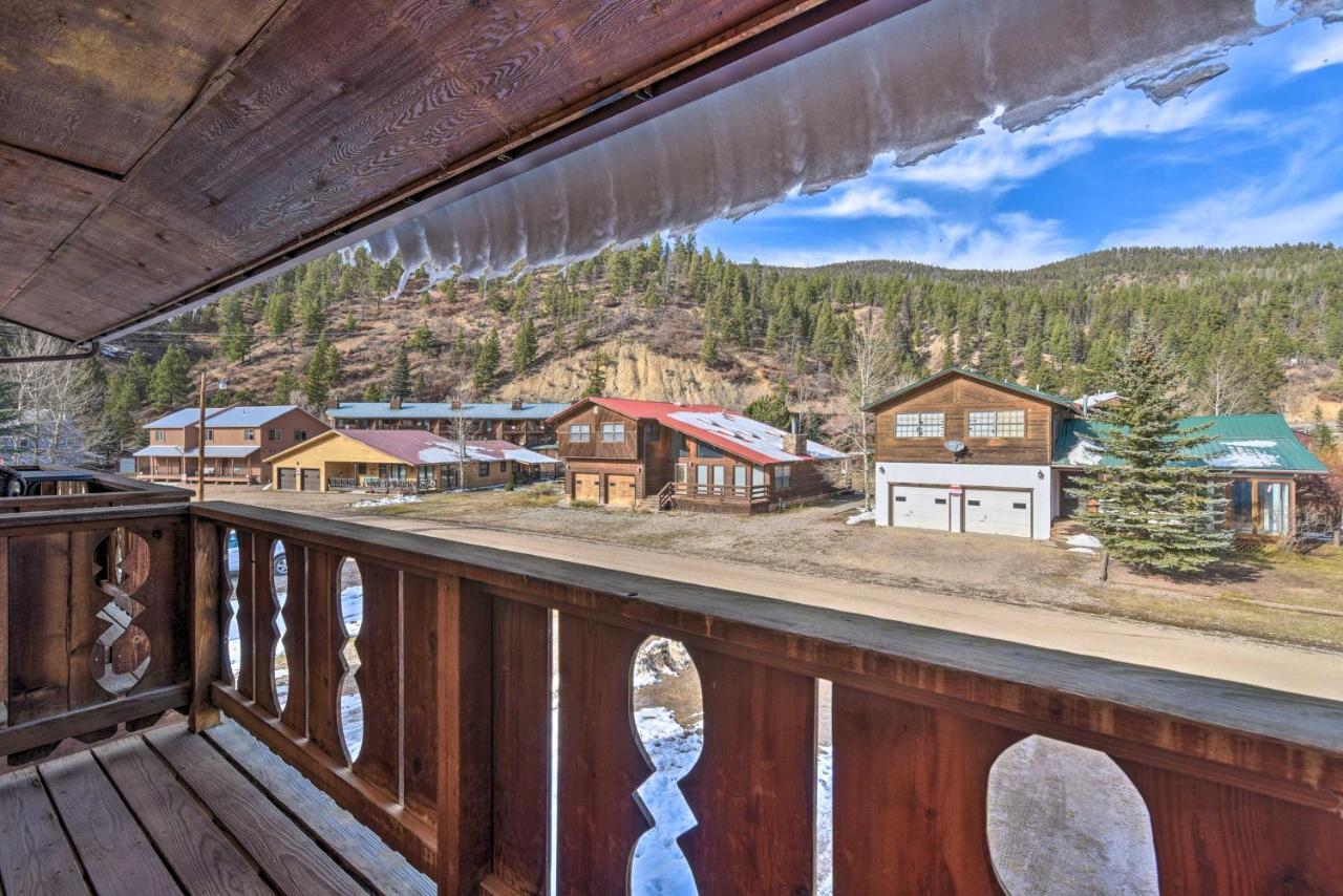 Downtown Red River Retreat With Mtn Views And Yard Eksteriør billede